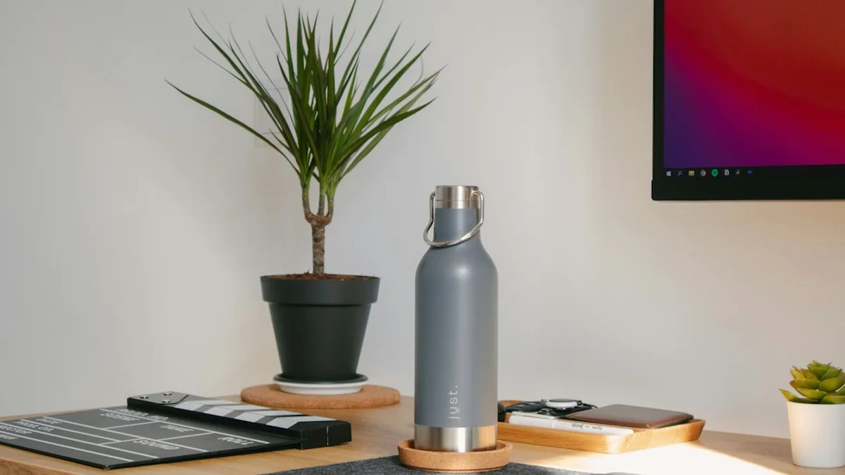 Combien d'eau par jour : hydratation au travail